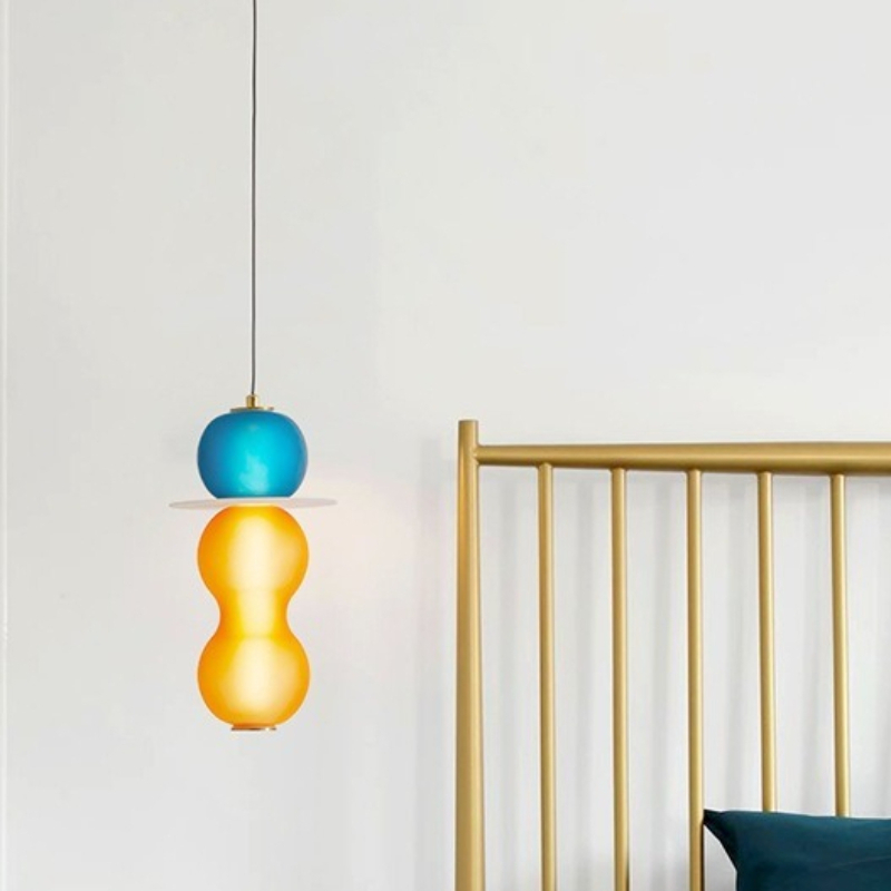 Interior Design Of Cafe - Lampu Gantung Kecil Kaca Berwarna Desainer